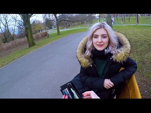 ❤️ Drénkt e Frieme säi waarme Spuer fir Suen - Blowjob am Park vum Eva Elfie ❤ Porno op lb.sexarxiv.ru ❤